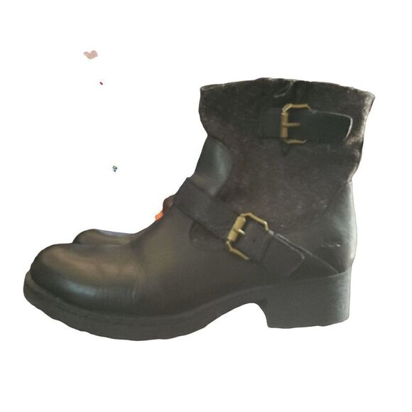 b.o.c. Born Wool Leather Ankle Boots. Side zip. Size 8.5 - Picture 4 of 7